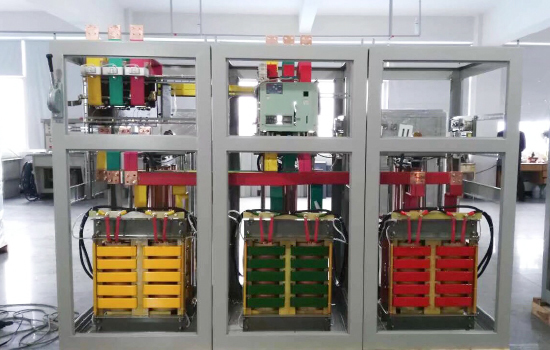 three-phase-voltage-stabilizer-inner-details